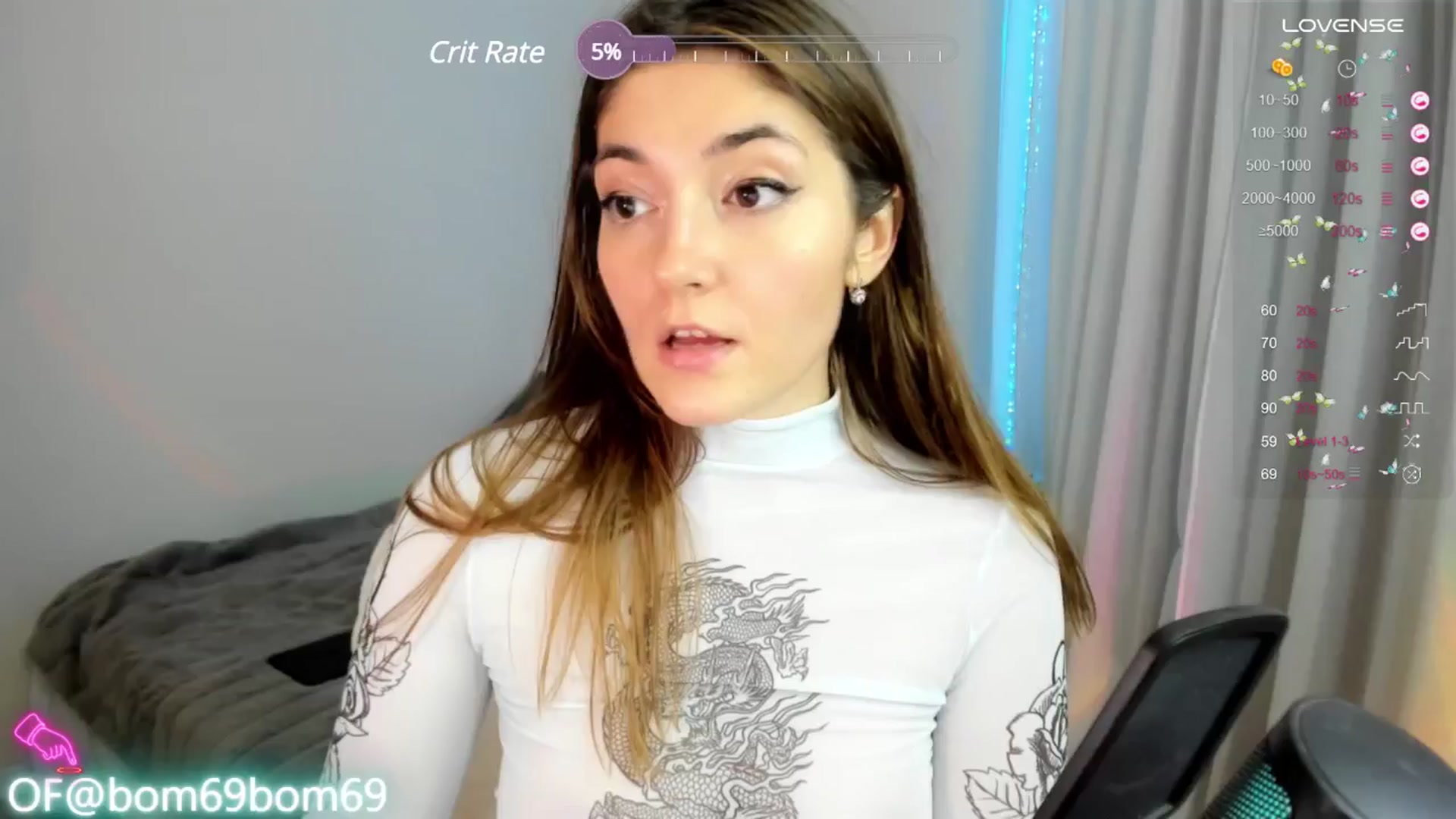 Gallery image thumbnail from Emmy_Emmy's myfreecams stream on, 08/10/2024, 09:53 image 9 of 20