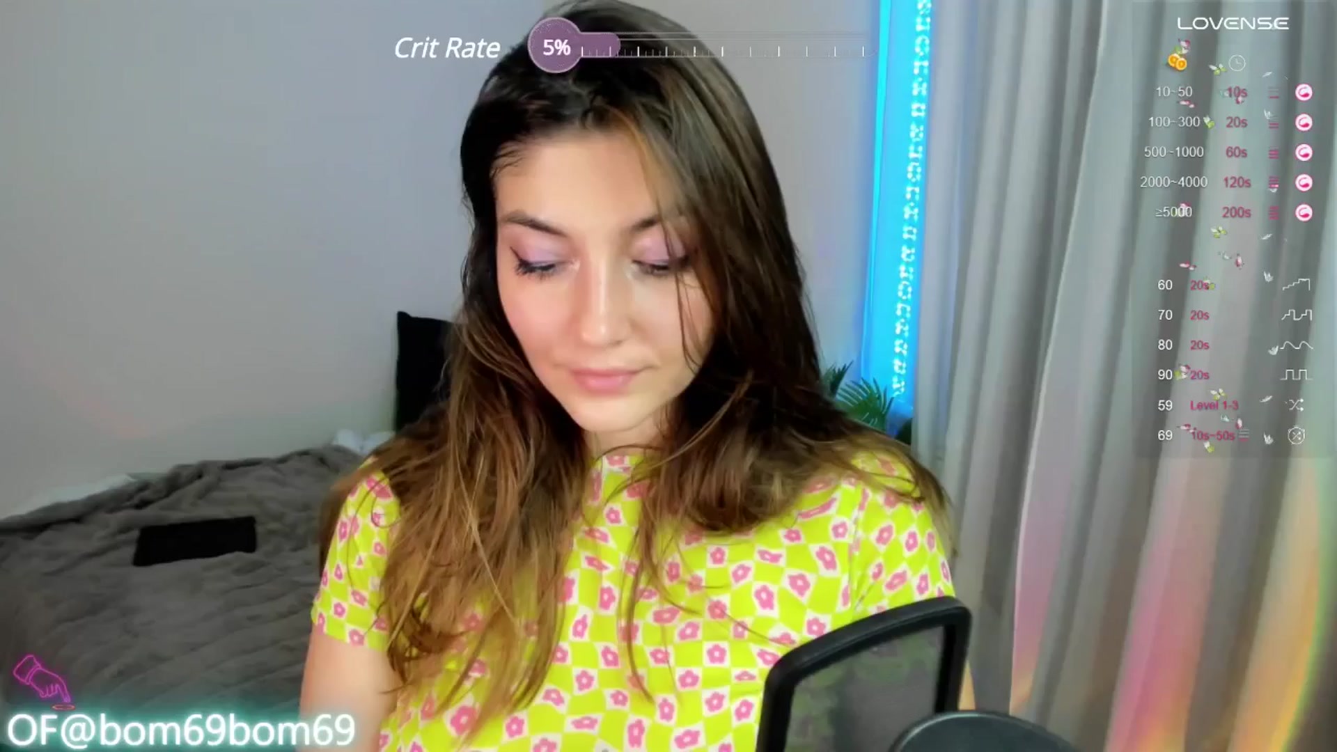 Gallery image thumbnail from Emmy_Emmy's myfreecams stream on, 08/14/2024, 08:09 image 14 of 20