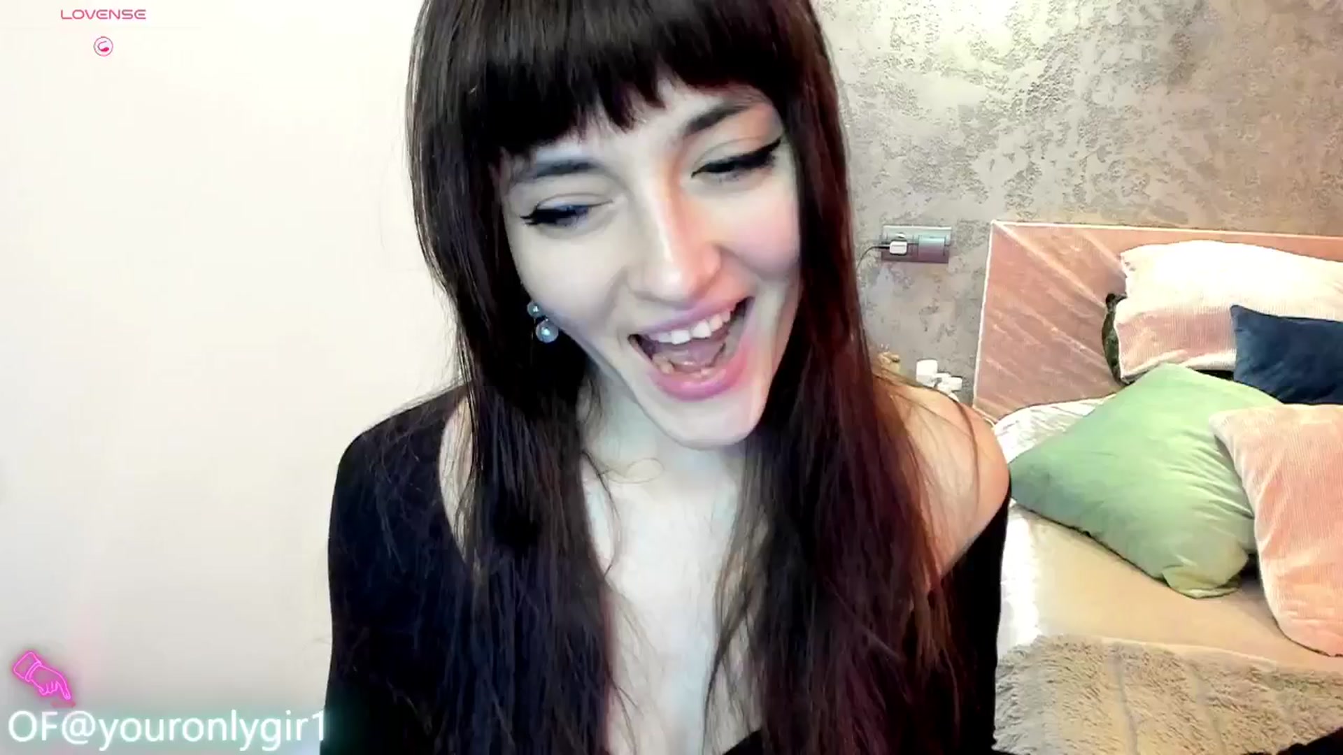 Gallery image thumbnail from Emmy_Emmy's myfreecams stream on, 02/27/2025, 09:09 image 18 of 20