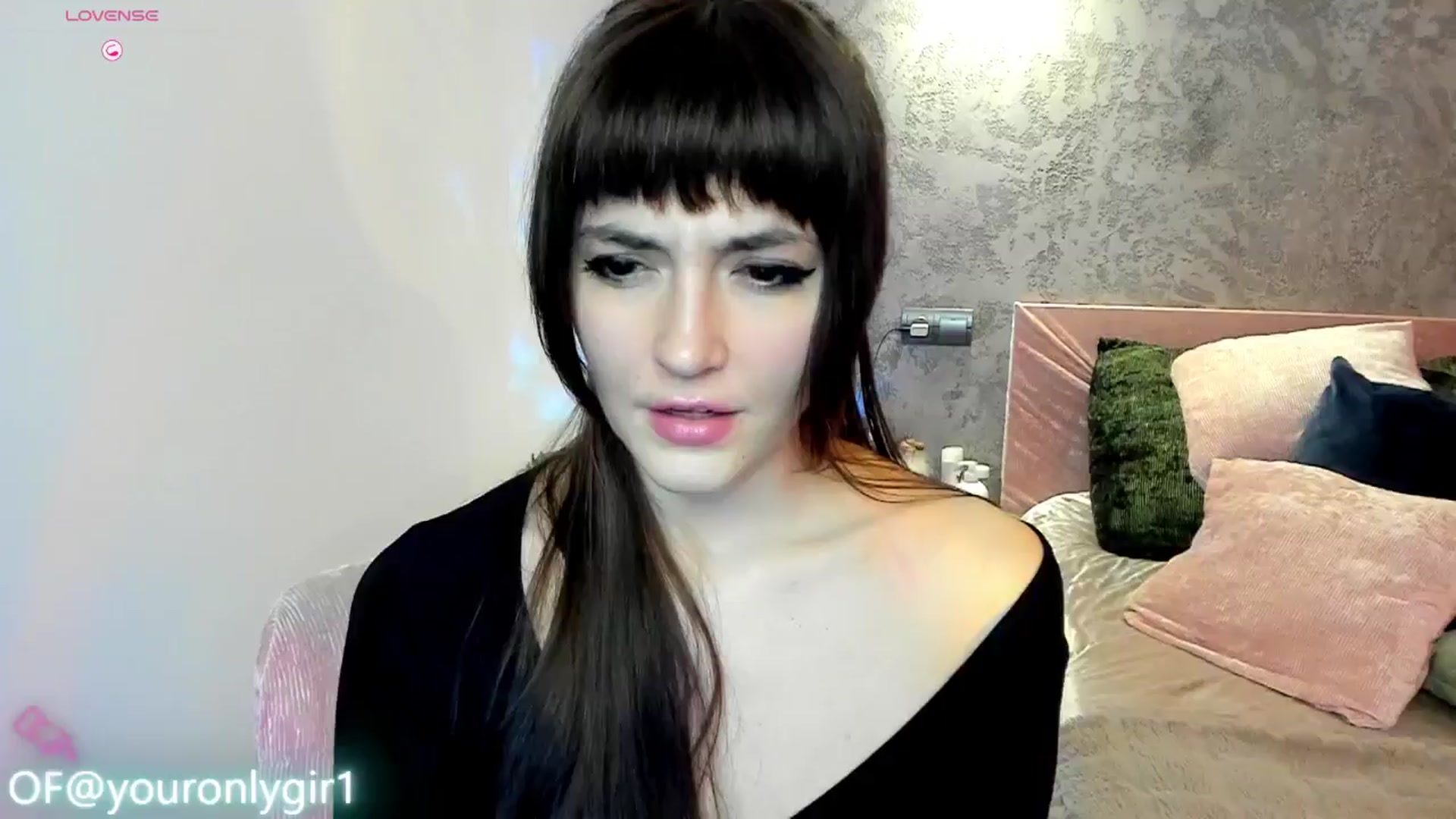 Gallery image thumbnail from Emmy_Emmy's myfreecams stream on, 02/27/2025, 12:22 image 20 of 20