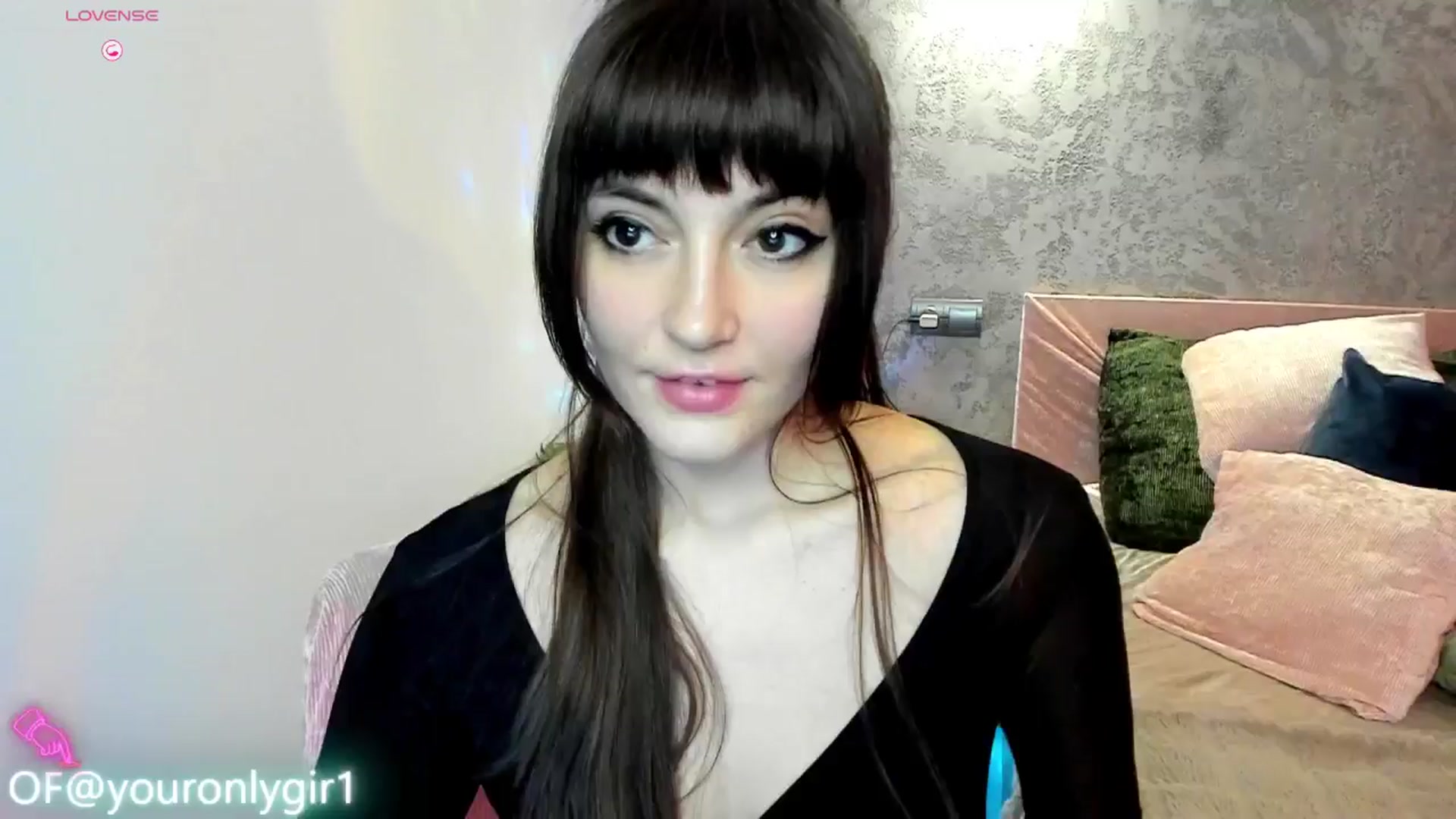 Gallery image thumbnail from Emmy_Emmy's myfreecams stream on, 02/27/2025, 13:06 image 2 of 20