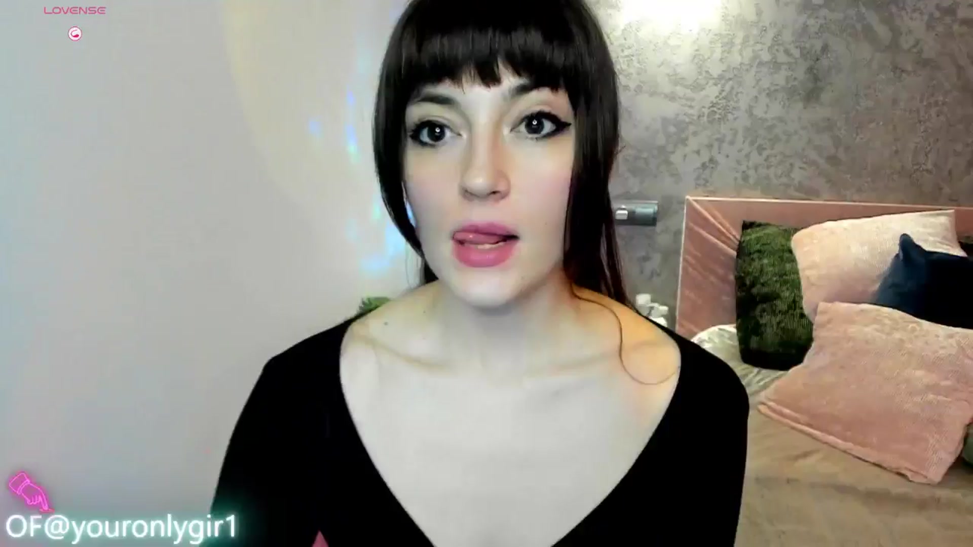 Gallery image thumbnail from Emmy_Emmy's myfreecams stream on, 02/27/2025, 13:06 image 6 of 20