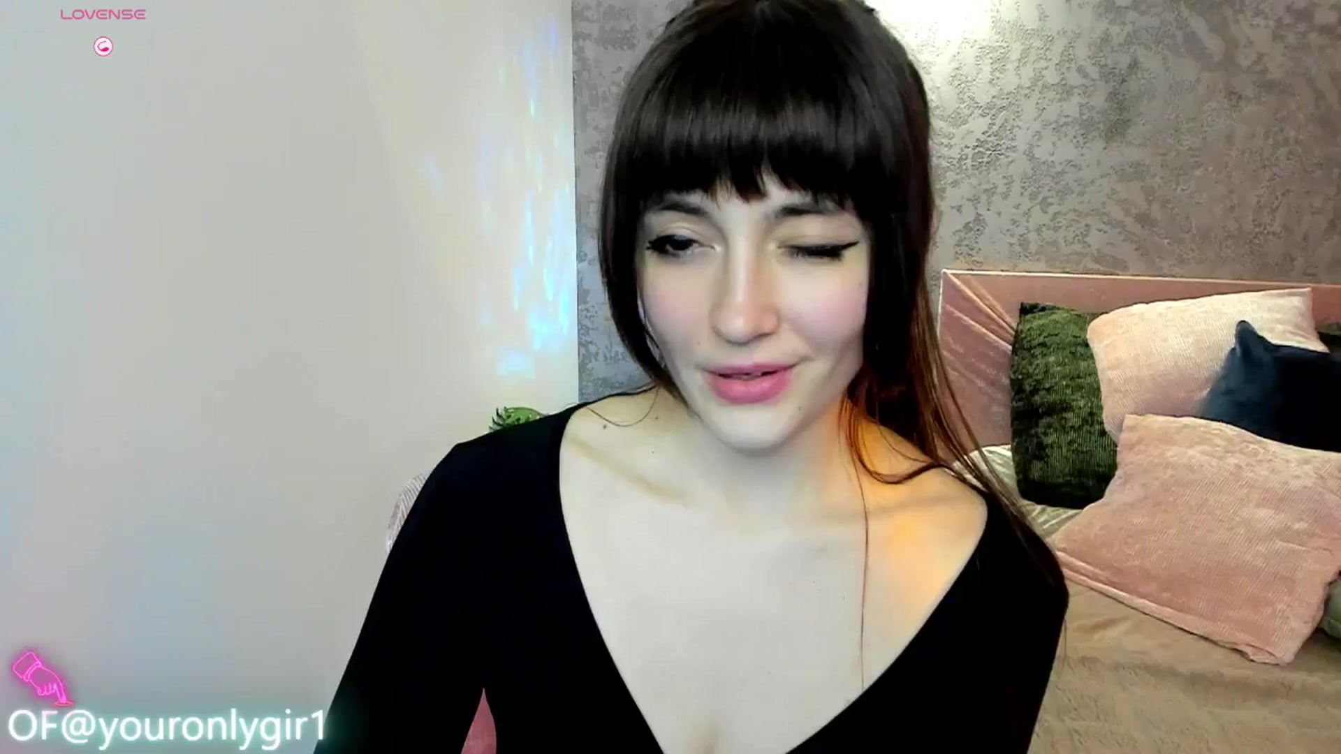 Gallery image thumbnail from Emmy_Emmy's myfreecams stream on, 02/27/2025, 13:06 image 15 of 20