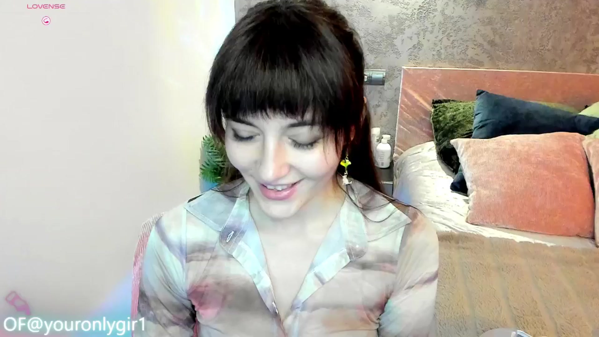 Gallery image thumbnail from Emmy_Emmy's myfreecams stream on, 03/01/2025, 10:54 image 4 of 20