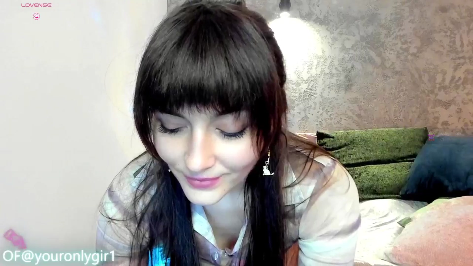 Gallery image thumbnail from Emmy_Emmy's myfreecams stream on, 03/01/2025, 12:22 image 14 of 20