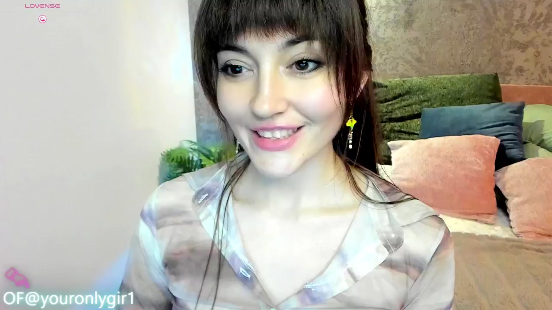 Gallery image thumbnail from Emmy_Emmy's myfreecams stream on, 03/01/2025, 13:13 image 10 of 20