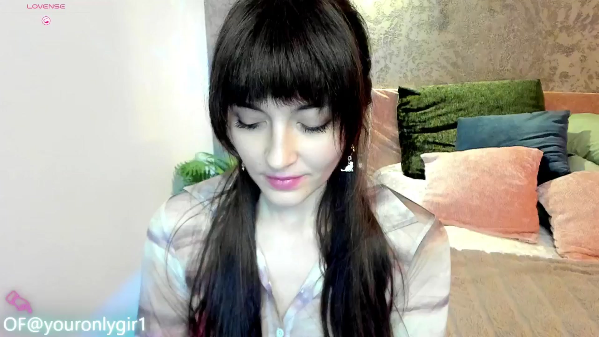 Gallery image thumbnail from Emmy_Emmy's myfreecams stream on, 03/01/2025, 13:13 image 2 of 20