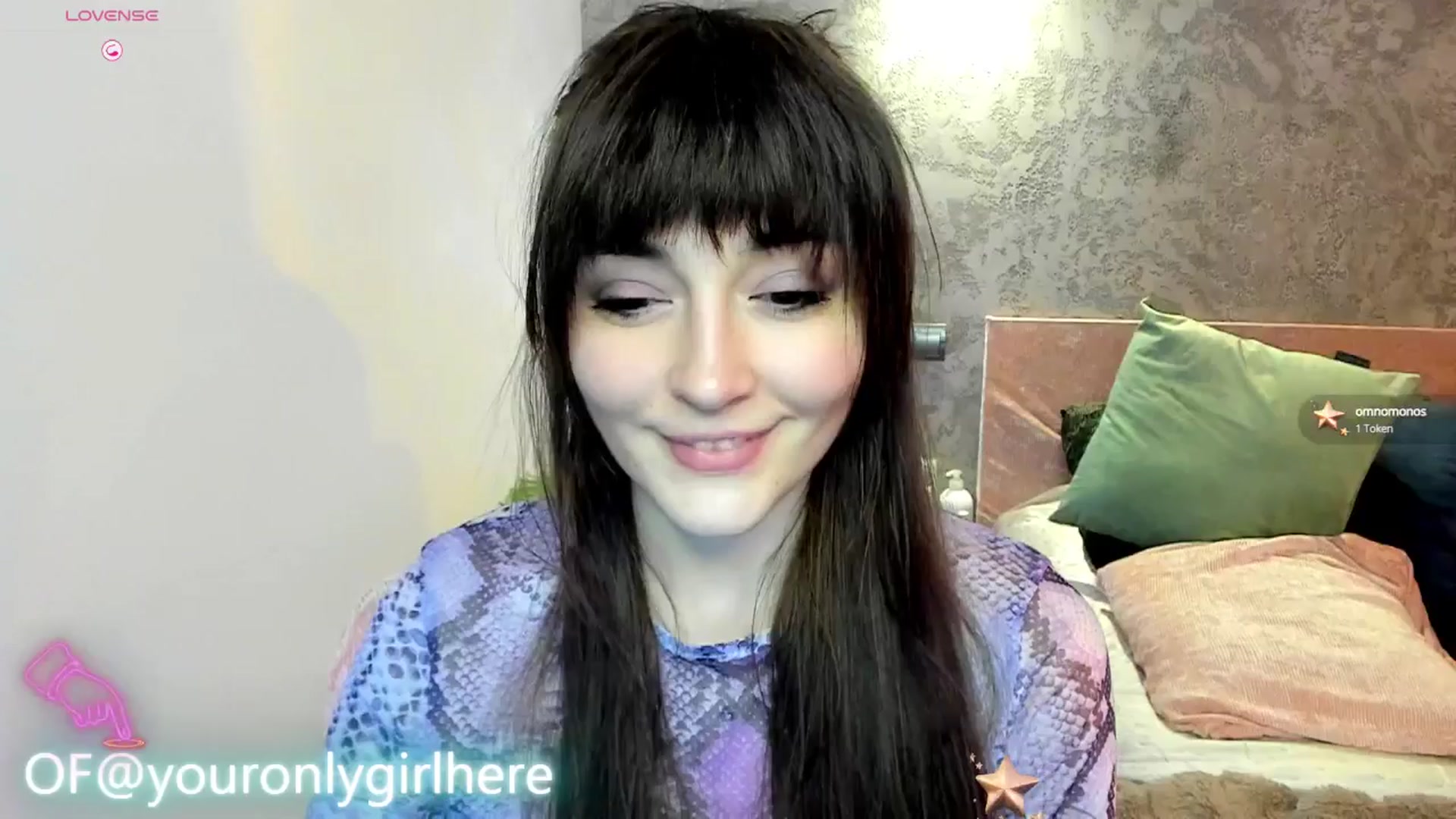 Gallery image thumbnail from Emmy_Emmy's myfreecams stream on, 03/02/2025, 10:13 image 15 of 20