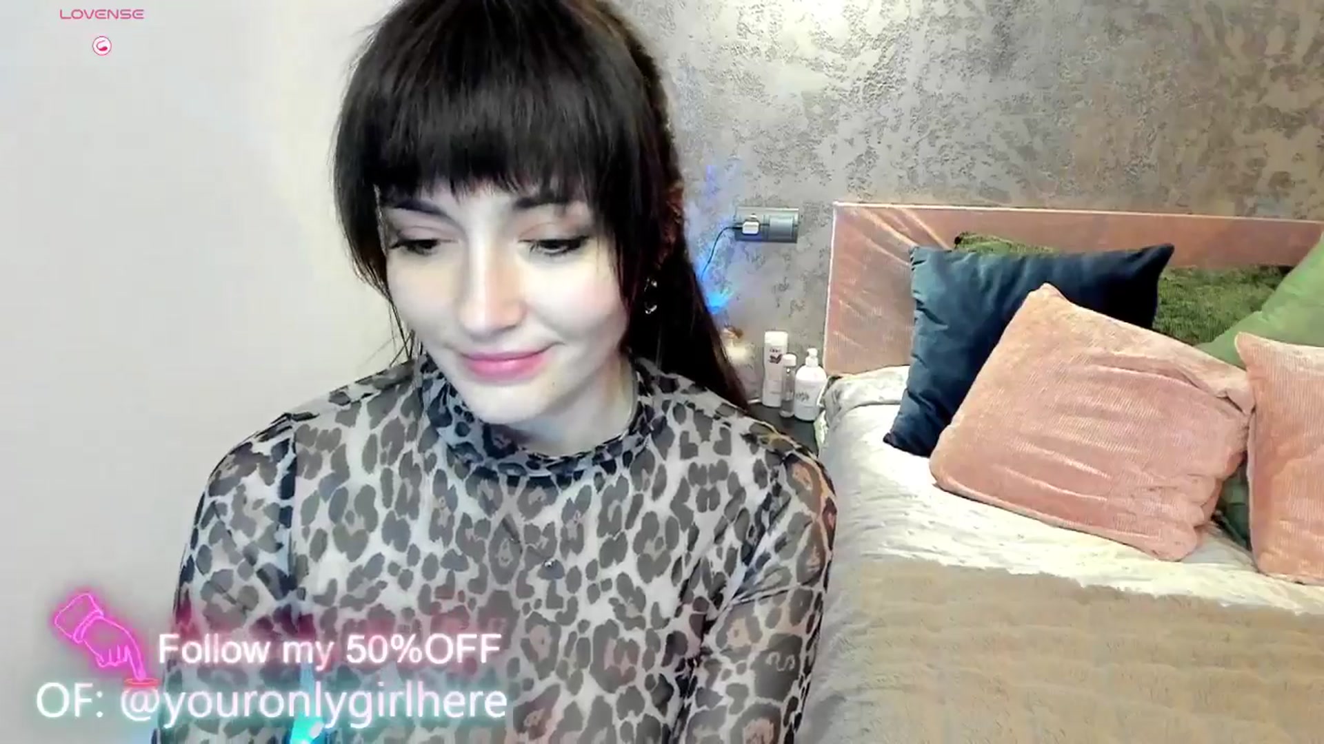 Gallery image thumbnail from Emmy_Emmy's myfreecams stream on, 03/03/2025, 11:15 image 19 of 20