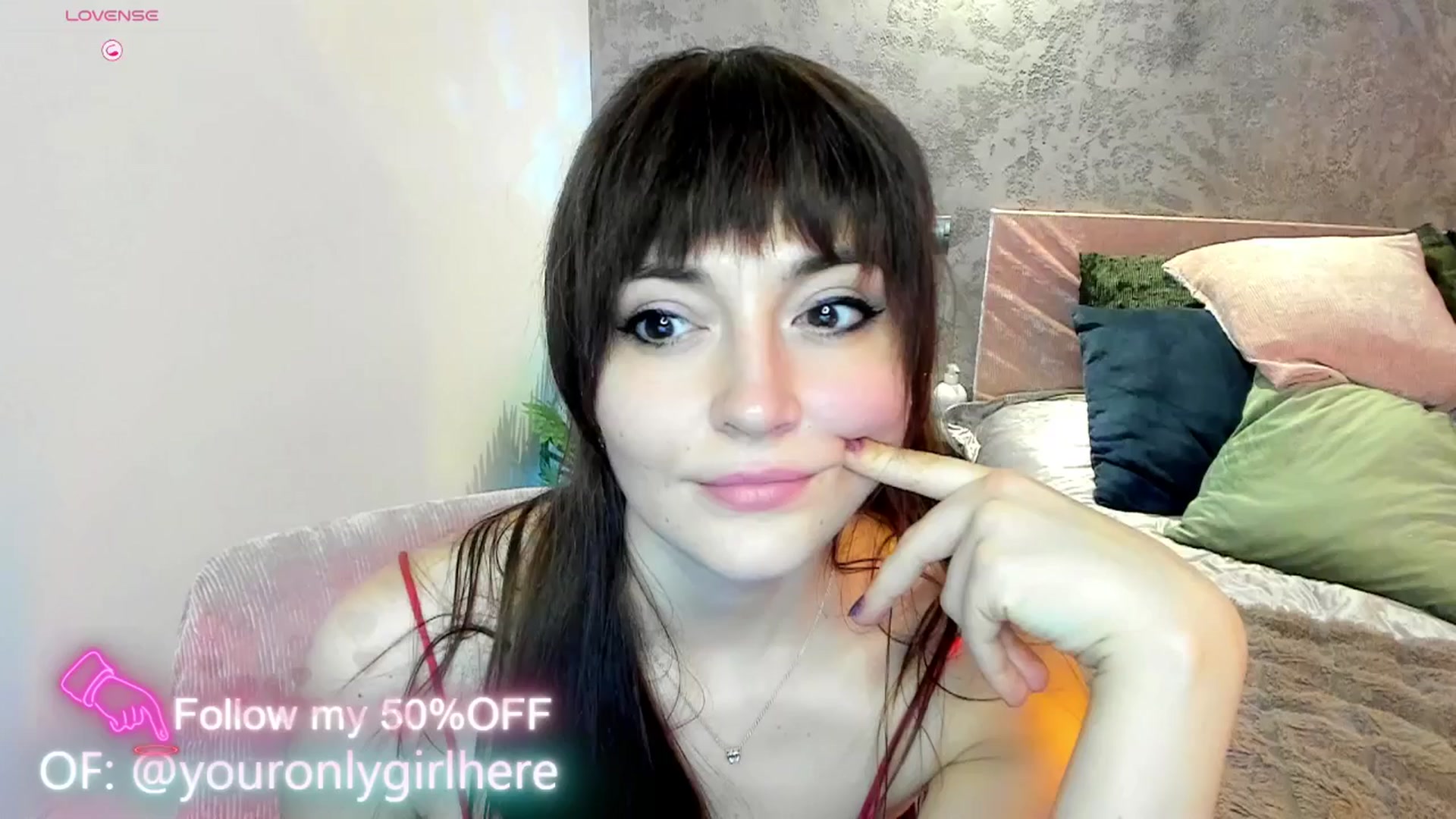 Gallery image thumbnail from Emmy_Emmy's myfreecams stream on, 03/07/2025, 11:24 image 12 of 20