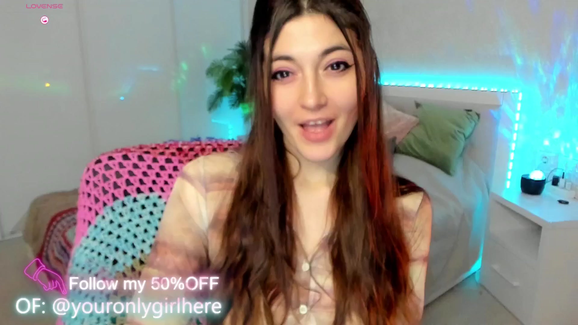 Gallery image thumbnail from Emmy_Emmy's myfreecams stream on, 03/19/2025, 09:24 image 9 of 20