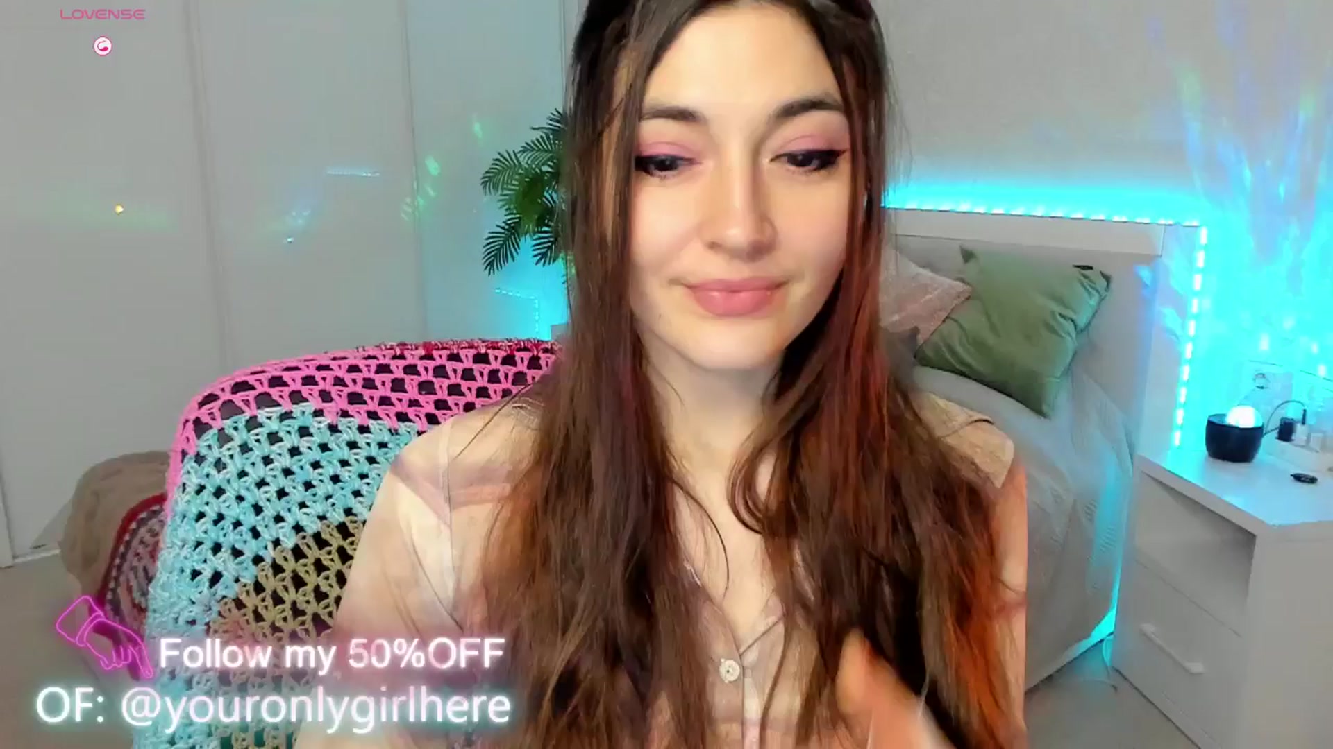 Gallery image thumbnail from Emmy_Emmy's myfreecams stream on, 03/19/2025, 09:24 image 4 of 20