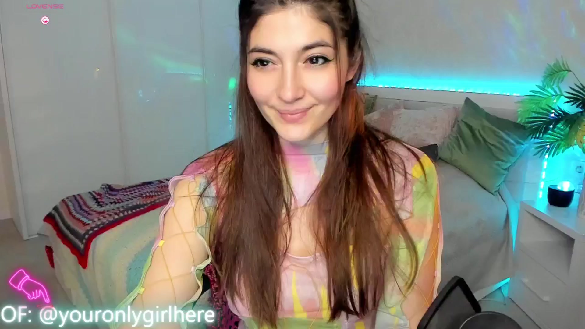 Gallery image thumbnail from Emmy_Emmy's myfreecams stream on, 03/31/2025, 07:46 image 6 of 20