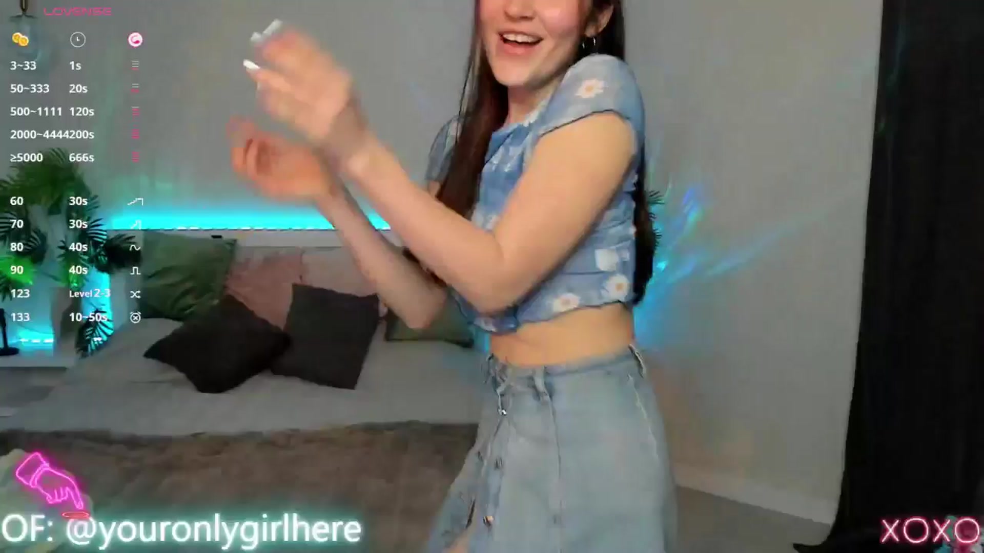 Gallery image thumbnail from Emmy_Emmy's myfreecams stream on, 04/05/2025, 07:15 image 15 of 20