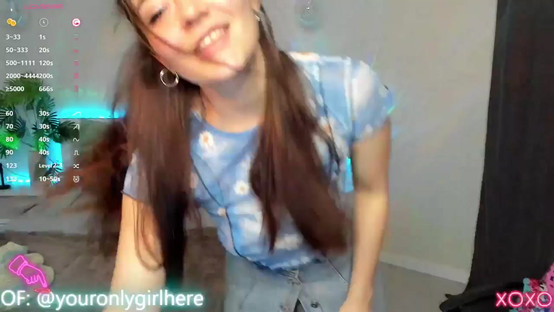 Gallery image thumbnail from Emmy_Emmy's myfreecams stream on, 04/05/2025, 07:15 image 13 of 20
