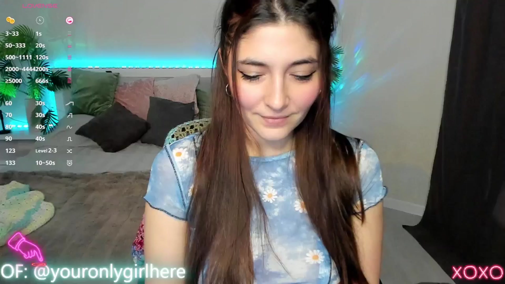Gallery image thumbnail from Emmy_Emmy's myfreecams stream on, 04/05/2025, 07:15 image 6 of 20