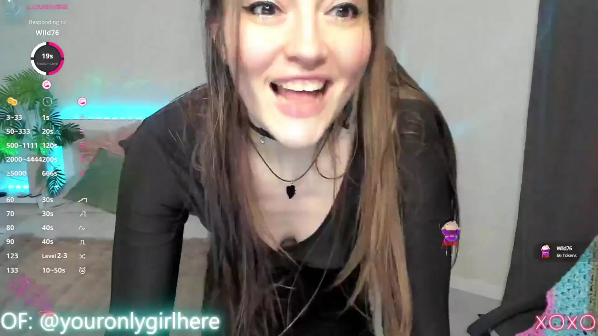 Gallery image thumbnail from Emmy_Emmy's myfreecams stream on, 04/06/2025, 08:54 image 12 of 20