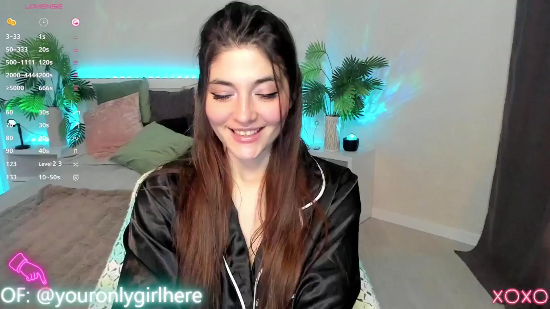 Gallery image thumbnail from Emmy_Emmy's myfreecams stream on, 04/08/2025, 09:22 image 4 of 20