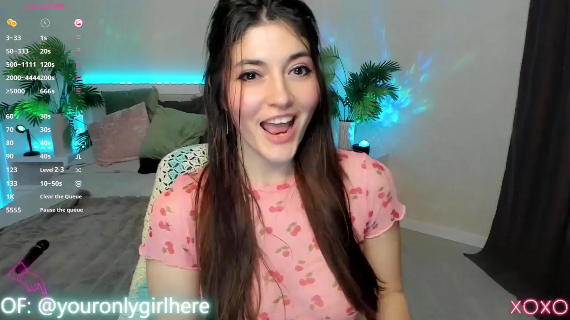 Gallery image thumbnail from Emmy_Emmy's myfreecams stream on, 04/10/2025, 10:52 image 12 of 20