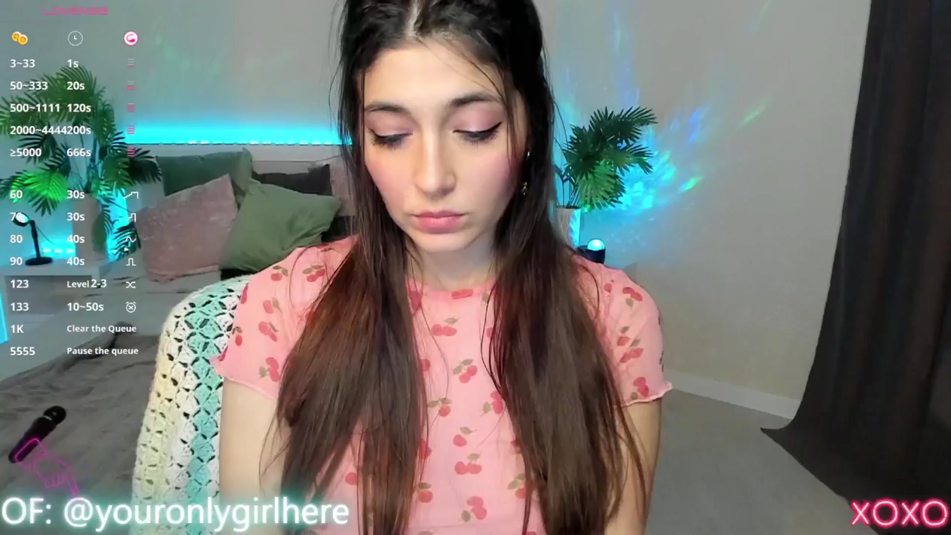 Gallery image thumbnail from Emmy_Emmy's myfreecams stream on, 04/10/2025, 10:52 image 7 of 20