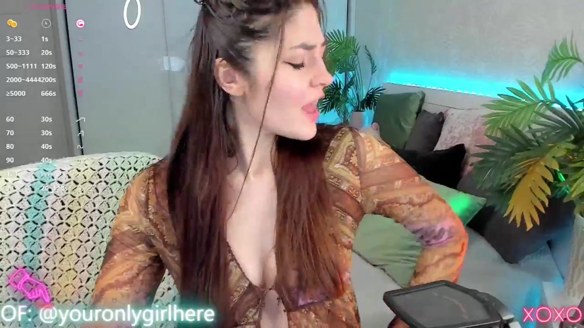 Gallery image thumbnail from Emmy_Emmy's myfreecams stream on, 04/13/2025, 06:51 image 8 of 20