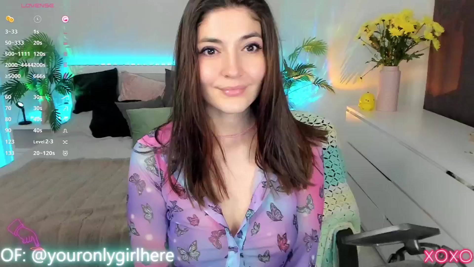 Gallery image thumbnail from Emmy_Emmy's myfreecams stream on, 04/21/2025, 07:51 image 7 of 20