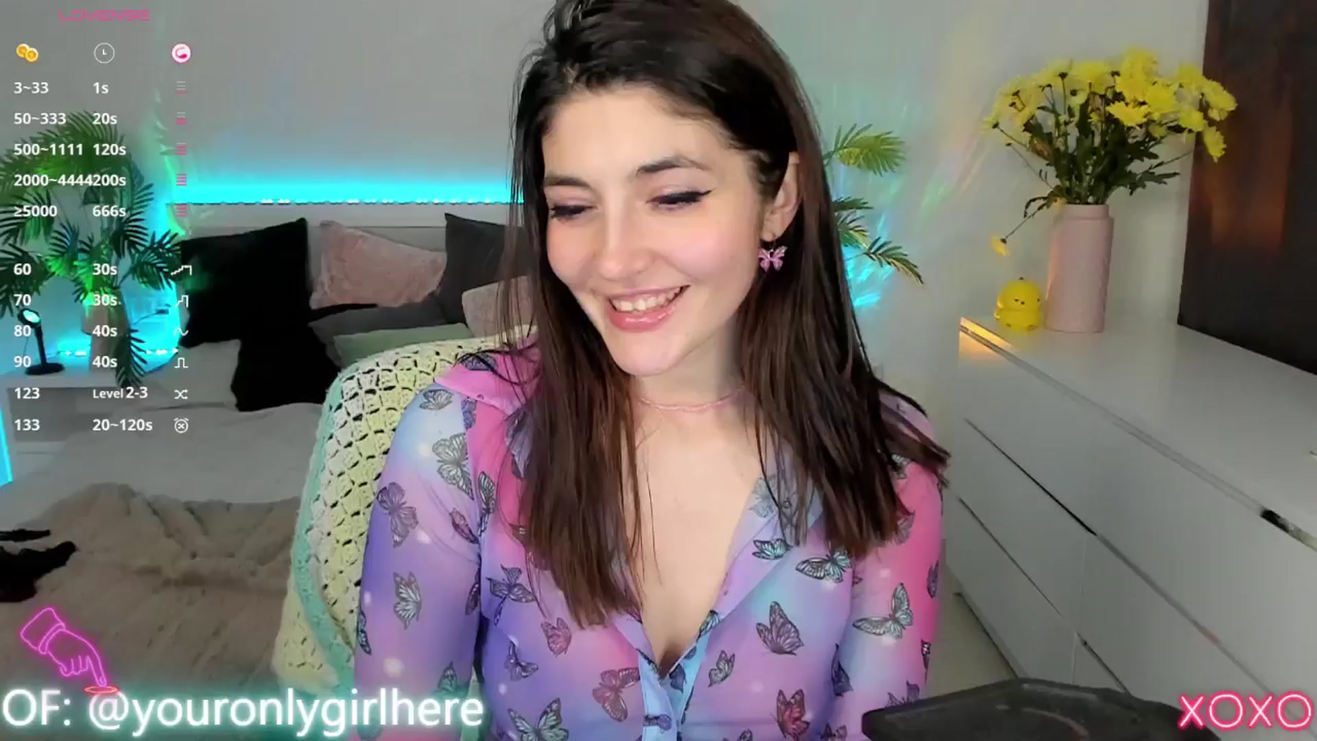 Gallery image thumbnail from Emmy_Emmy's myfreecams stream on, 04/21/2025, 11:55 image 7 of 20