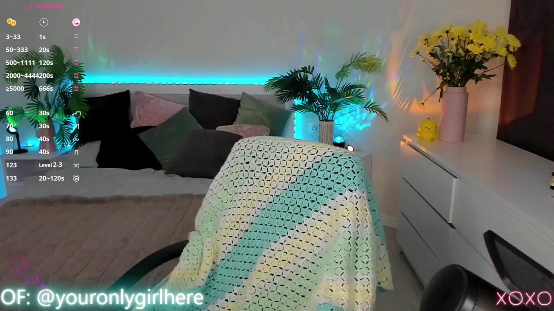 Gallery image thumbnail from Emmy_Emmy's myfreecams stream on, 04/22/2025, 08:29 image 10 of 20