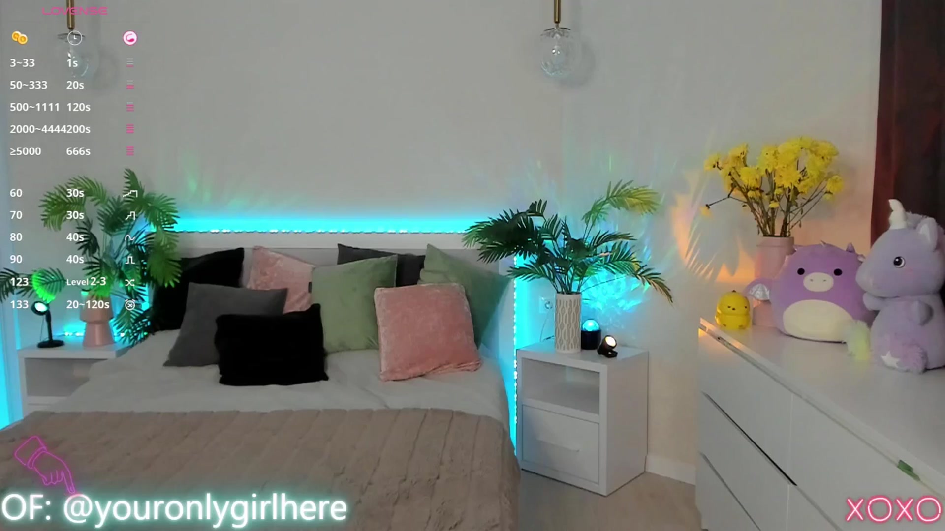 Gallery image thumbnail from Emmy_Emmy's myfreecams stream on, 04/25/2025, 09:07 image 13 of 20