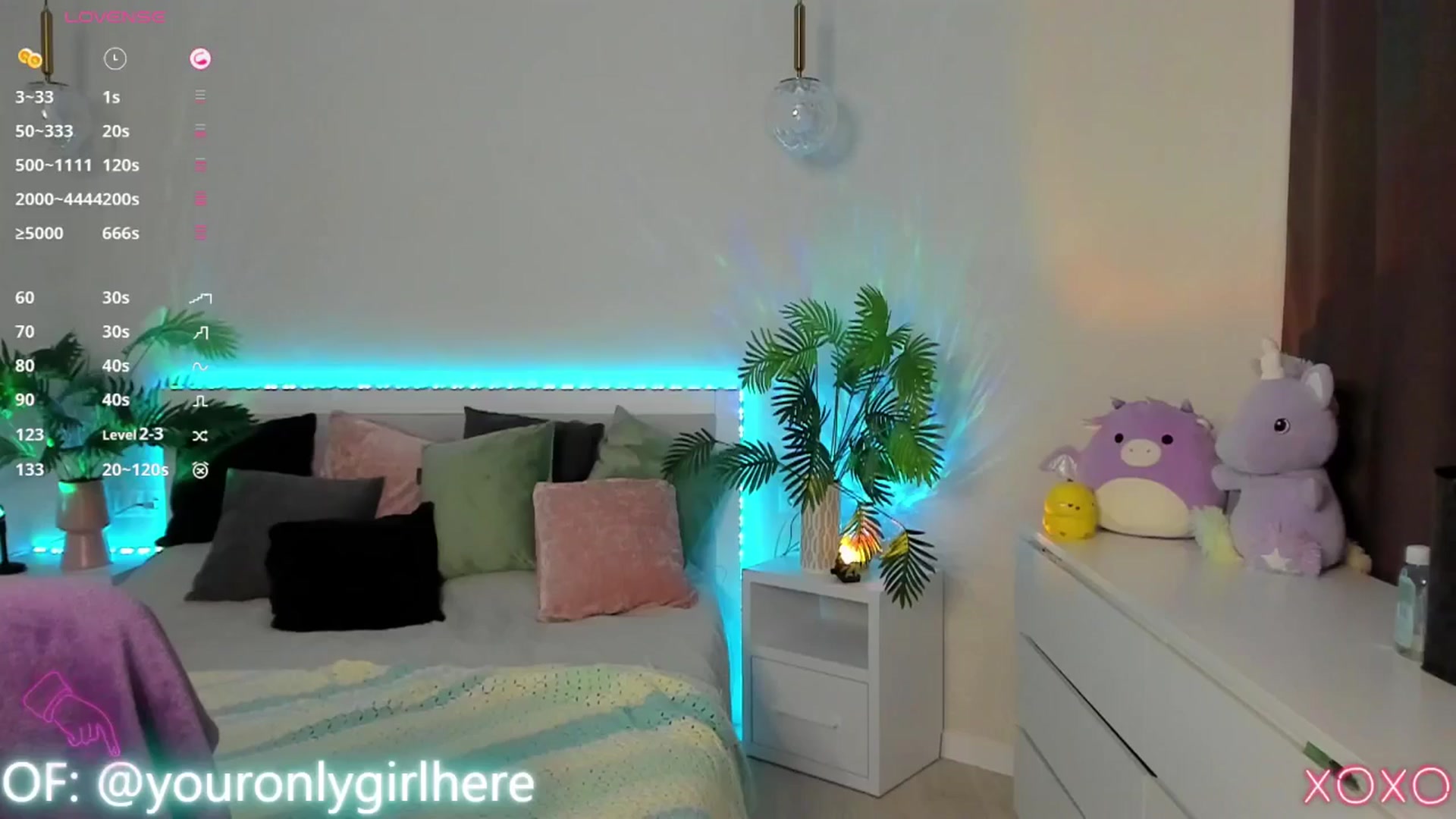 Gallery image thumbnail from Emmy_Emmy's myfreecams stream on, 04/28/2025, 07:26 image 15 of 20