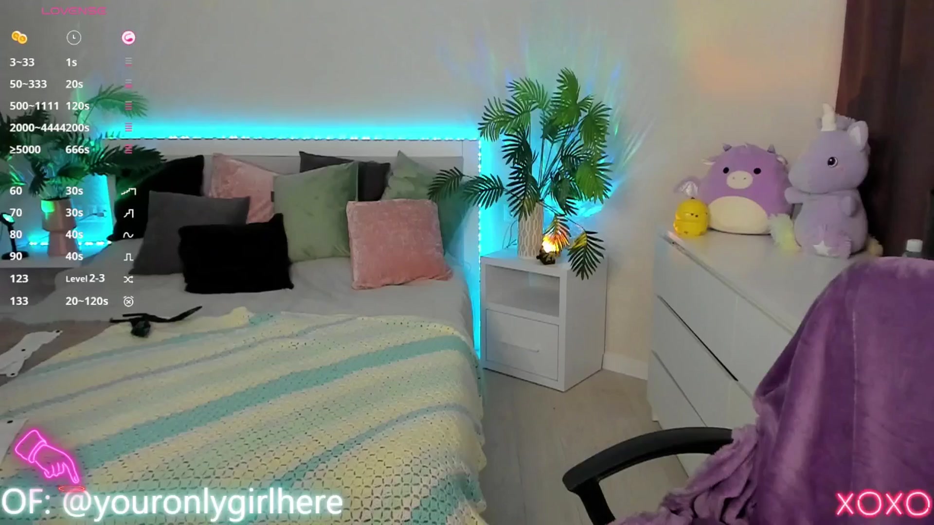 Gallery image thumbnail from Emmy_Emmy's myfreecams stream on, 04/28/2025, 08:58 image 3 of 20