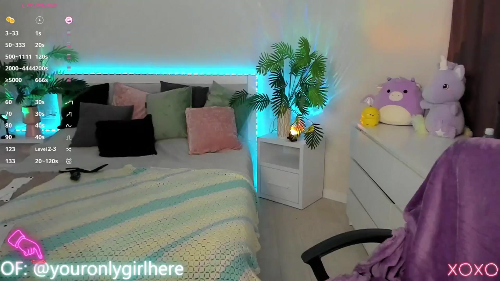Gallery image thumbnail from Emmy_Emmy's myfreecams stream on, 04/28/2025, 08:58 image 4 of 20