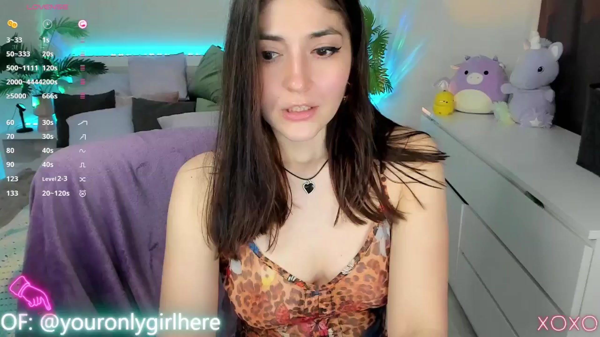 Gallery image thumbnail from Emmy_Emmy's myfreecams stream on, 04/29/2025, 12:14 image 12 of 20