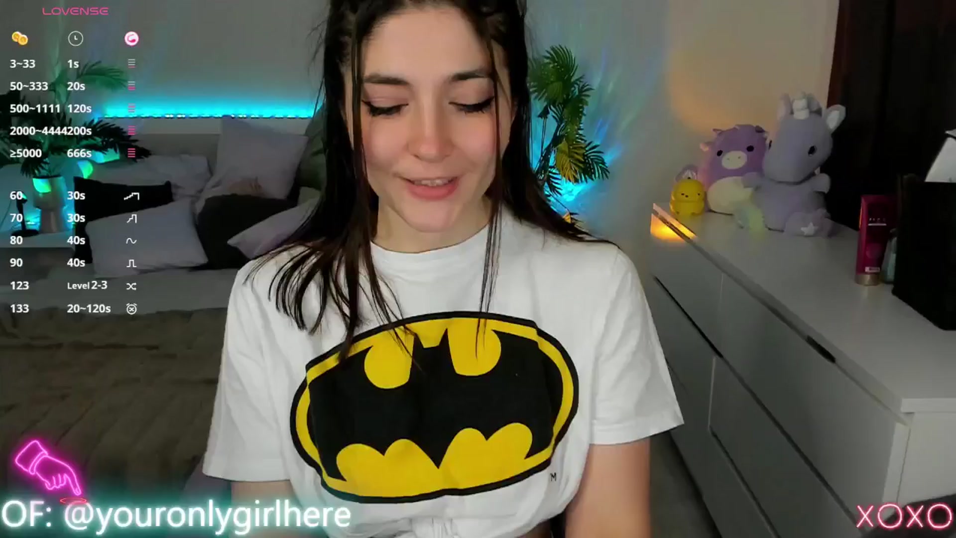 Gallery image thumbnail from Emmy_Emmy's myfreecams stream on, 05/03/2025, 08:53 image 10 of 20