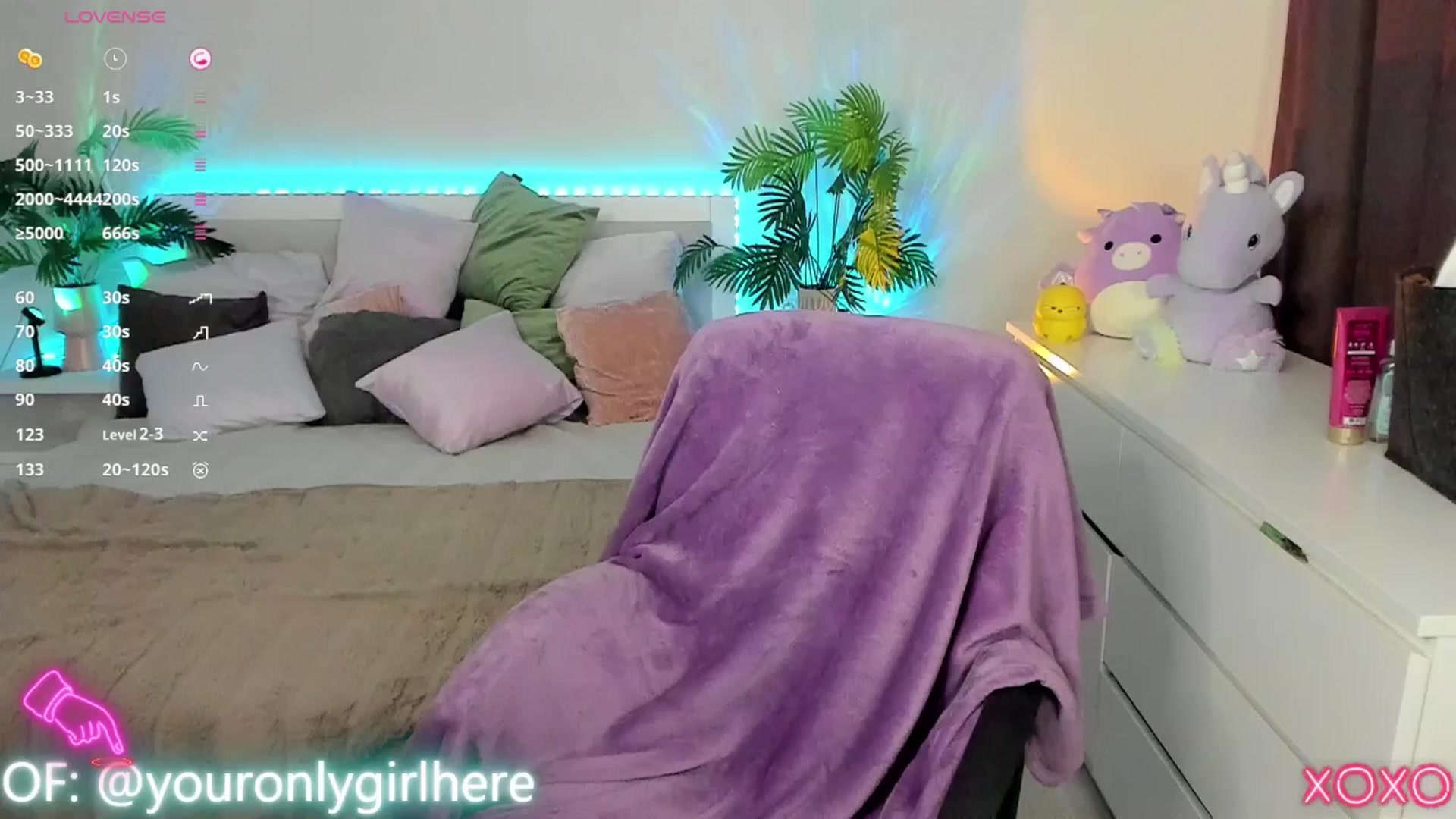 Gallery image thumbnail from Emmy_Emmy's myfreecams stream on, 05/03/2025, 08:53 image 4 of 20