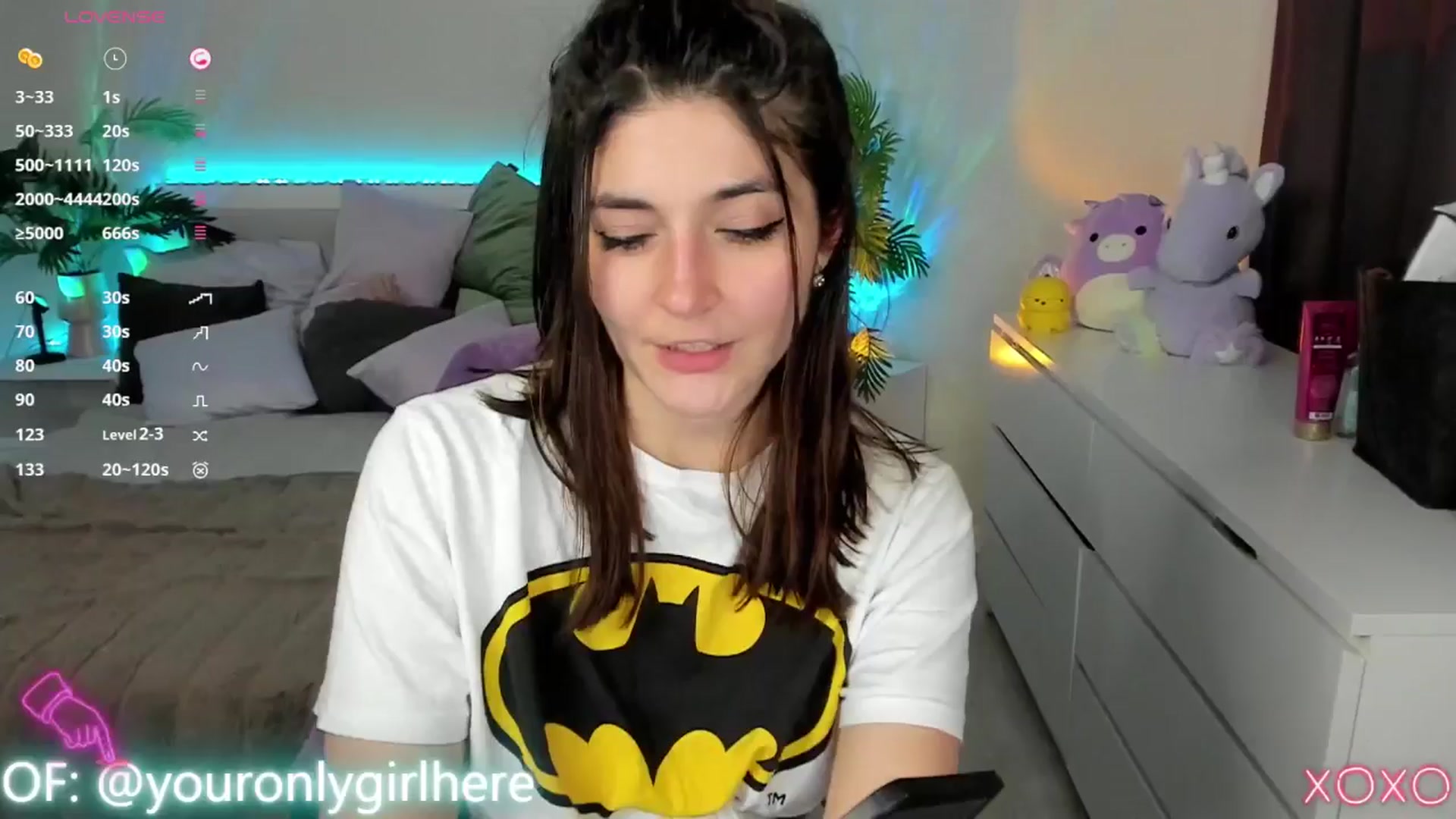 Gallery image thumbnail from Emmy_Emmy's myfreecams stream on, 05/03/2025, 11:14 image 12 of 20