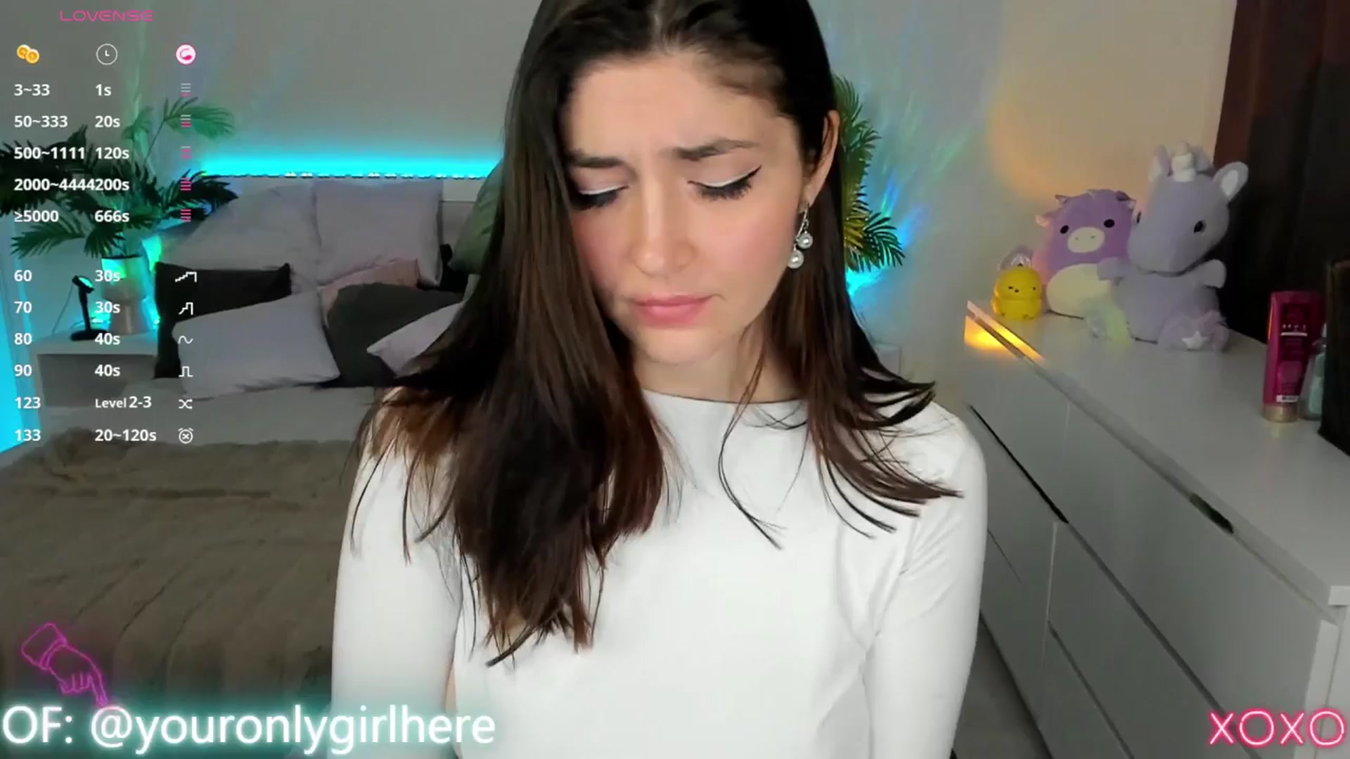 Gallery image thumbnail from Emmy_Emmy's myfreecams stream on, 05/04/2025, 08:18 image 7 of 20