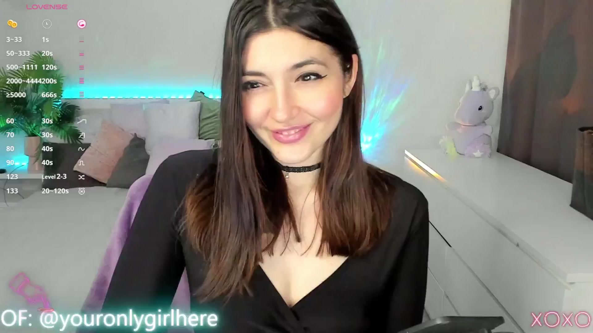 Gallery image thumbnail from Emmy_Emmy's myfreecams stream on, 05/10/2025, 07:17 image 12 of 20