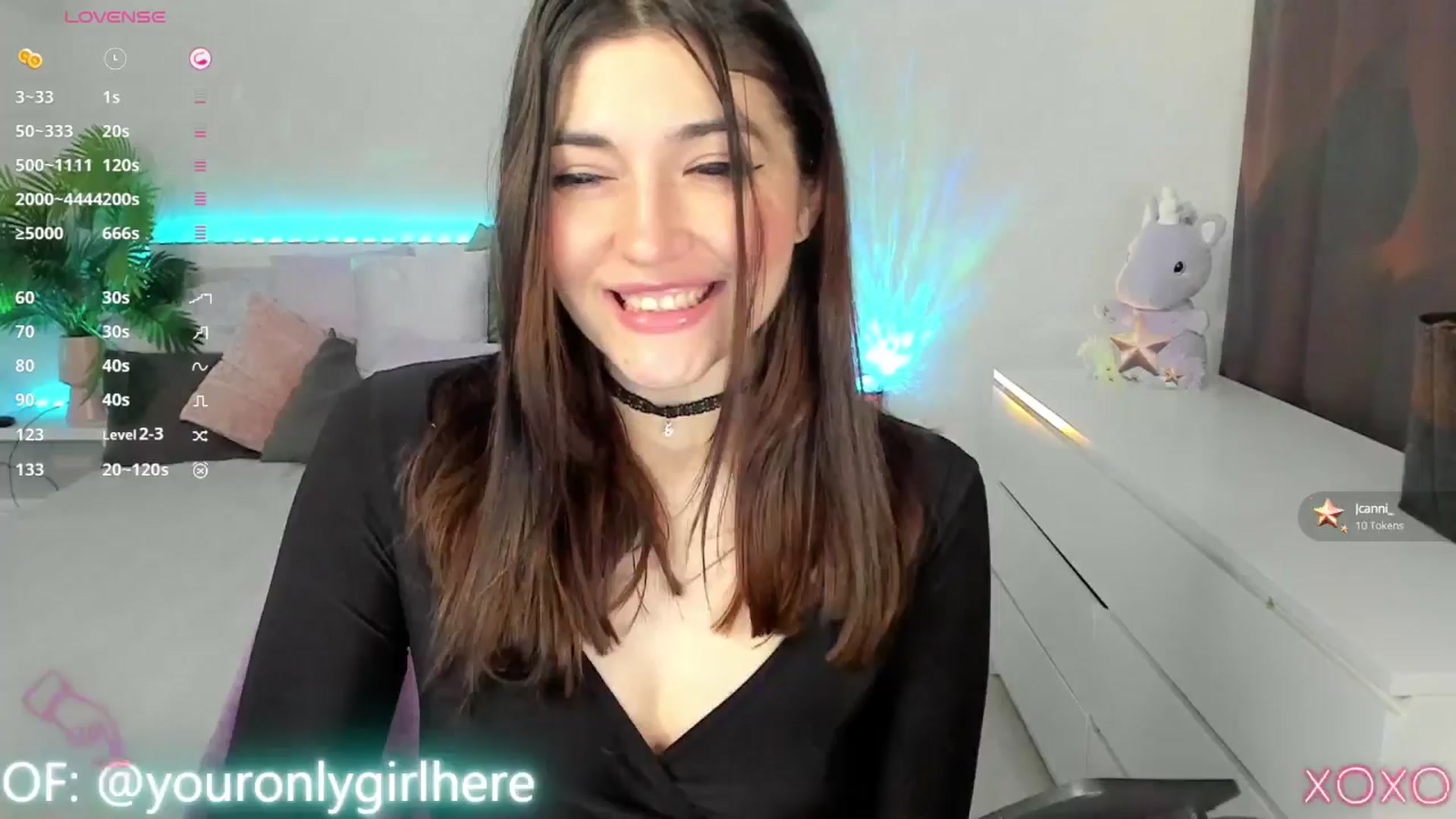 Gallery image thumbnail from Emmy_Emmy's myfreecams stream on, 05/10/2025, 07:17 image 7 of 20