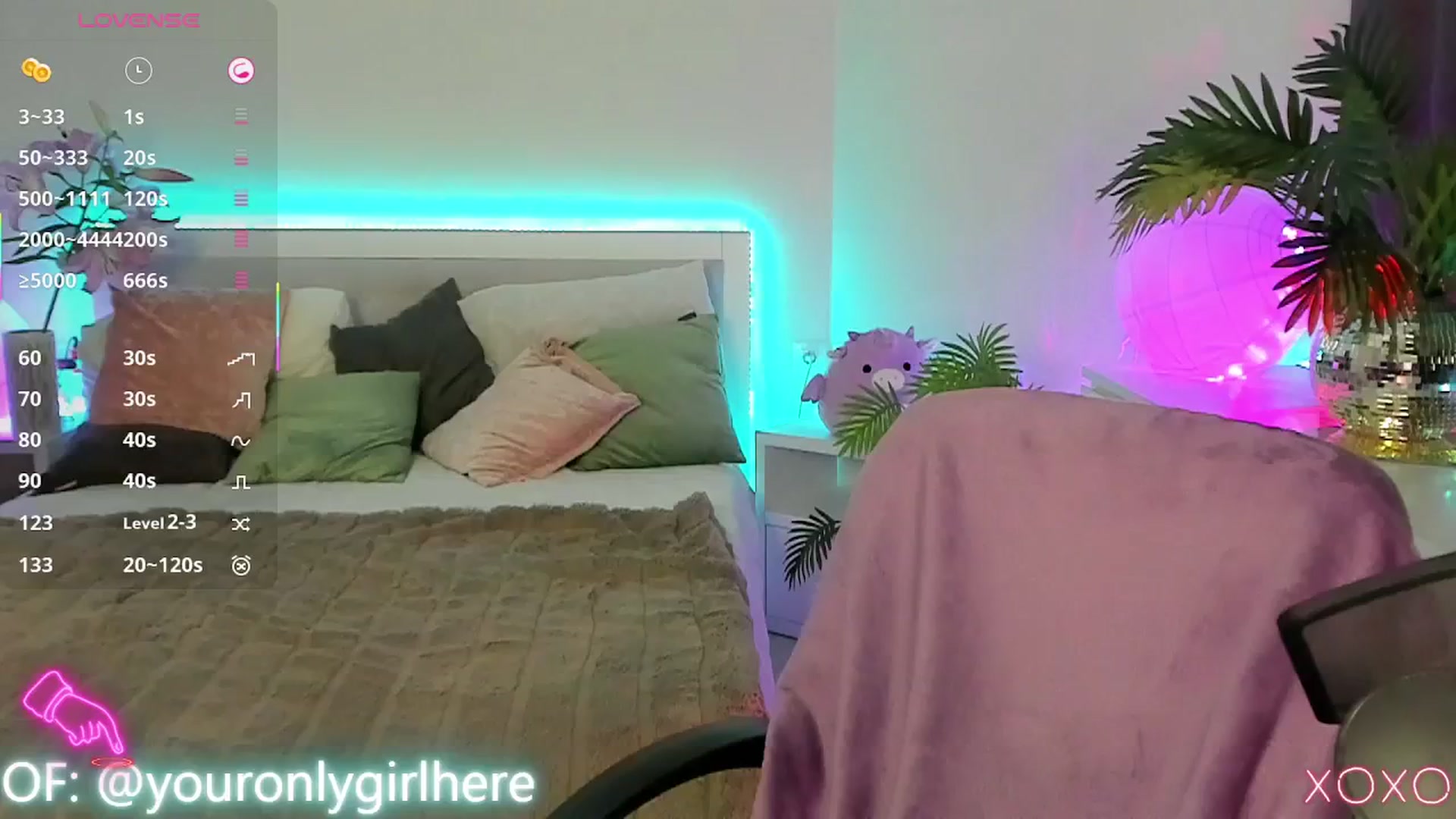 Gallery image thumbnail from Emmy_Emmy's myfreecams stream on, 07/16/2025, 07:36 image 19 of 20