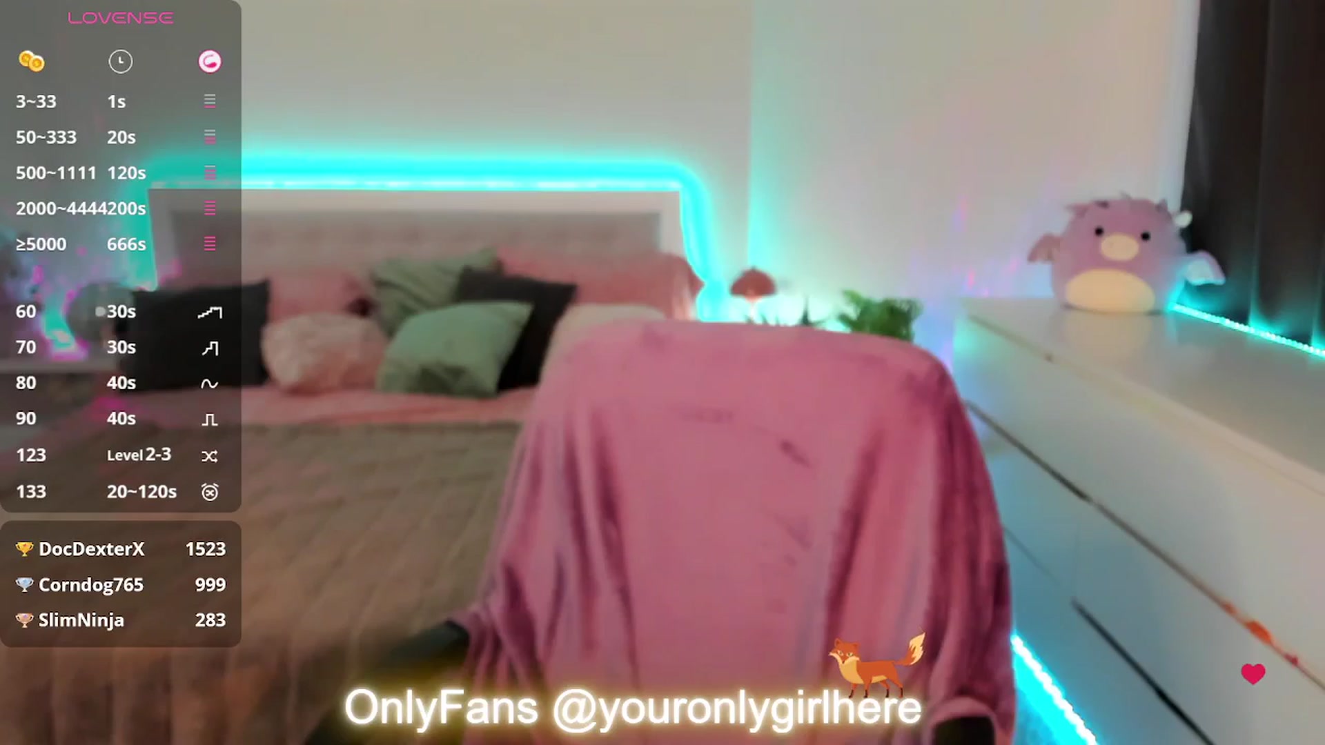 Gallery image thumbnail from Emmy_Emmy's myfreecams stream on, 11/19/2025, 12:35 image 19 of 20