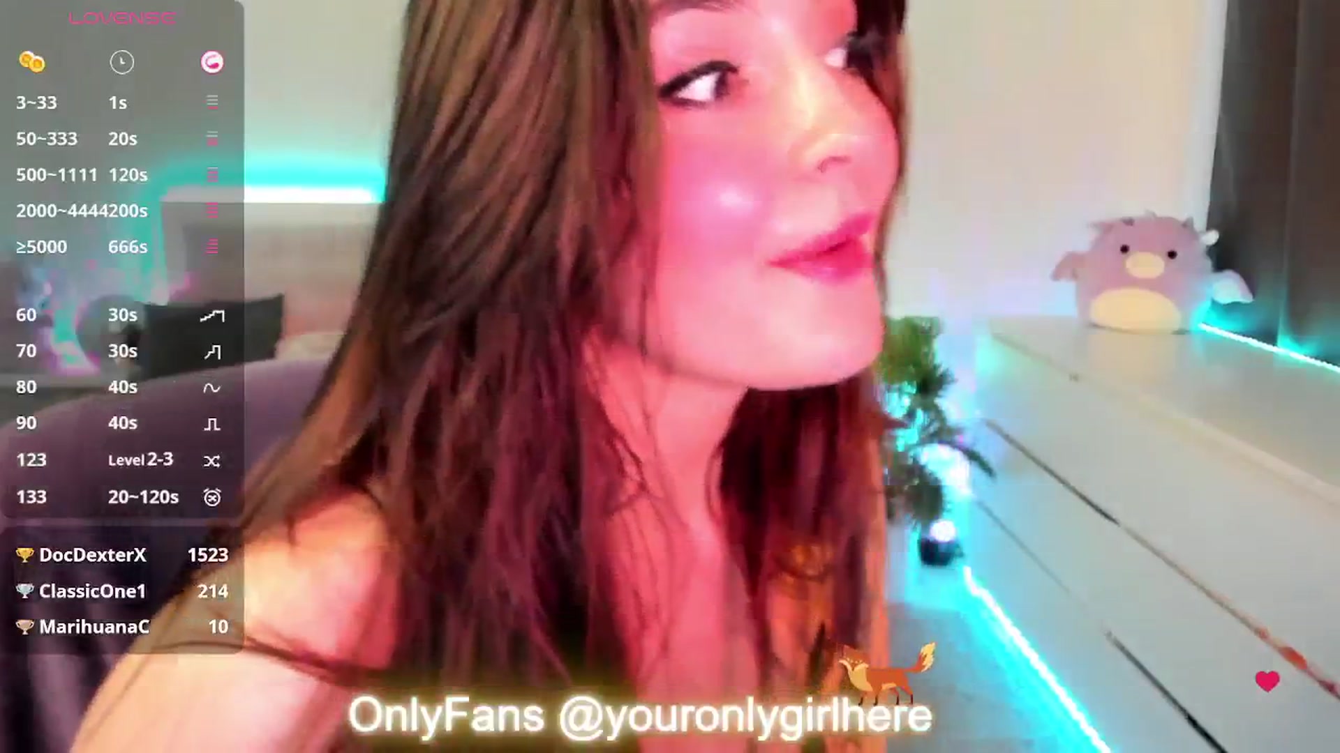 Gallery image thumbnail from Emmy_Emmy's myfreecams stream on, 11/19/2025, 12:35 image 9 of 20