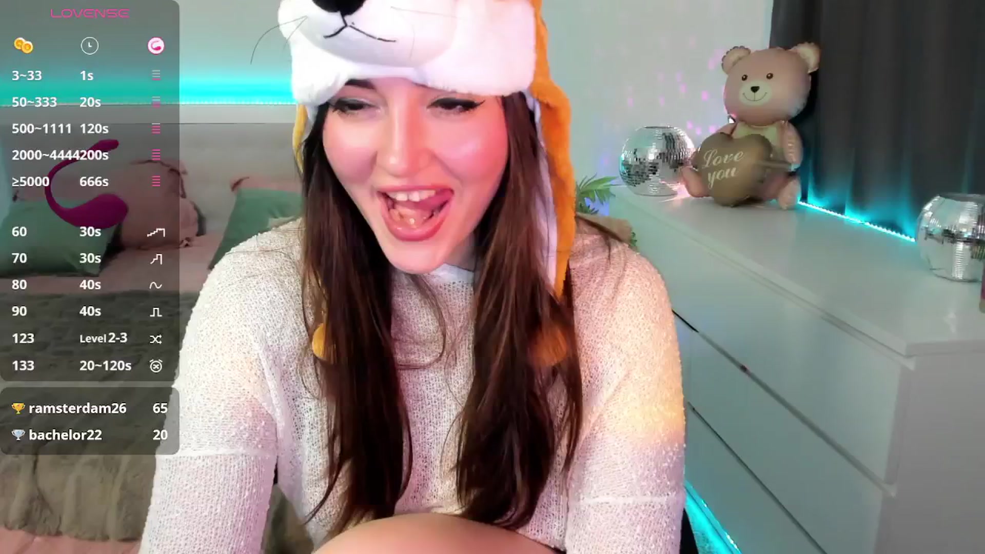 Gallery image thumbnail from Emmy_Emmy's myfreecams stream on, 01/26/2026, 13:57 image 5 of 20