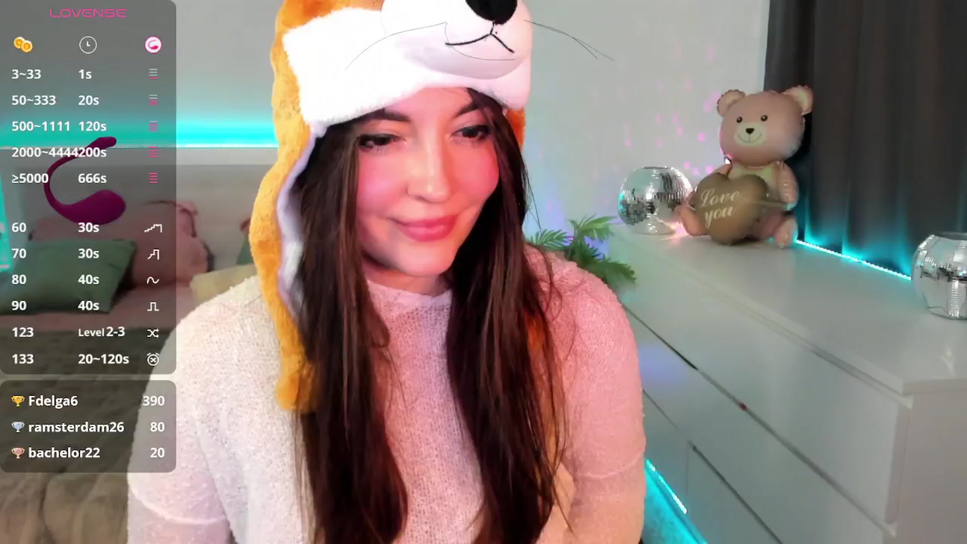 Gallery image thumbnail from Emmy_Emmy's myfreecams stream on, 01/26/2026, 13:57 image 10 of 20