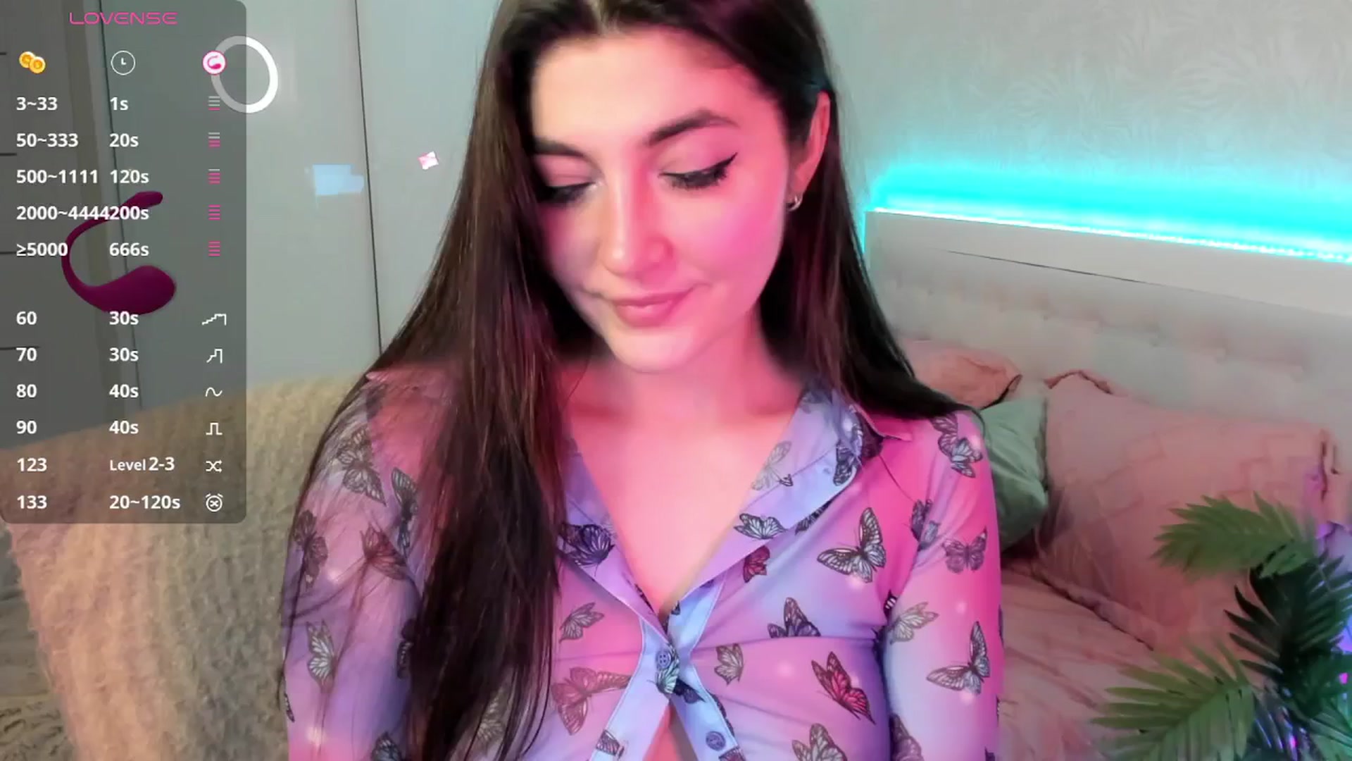 Gallery image thumbnail from Emmy_Emmy's myfreecams stream on, 02/17/2026, 13:13 image 13 of 20