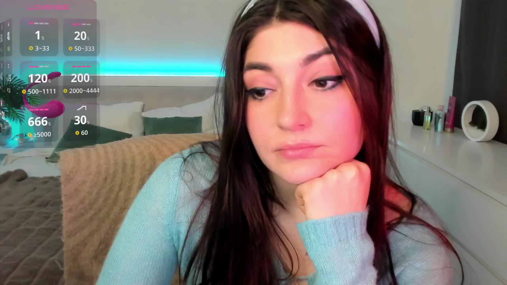 Gallery image thumbnail from Emmy_Emmy's myfreecams stream on, 03/28/2026, 13:22 image 10 of 20