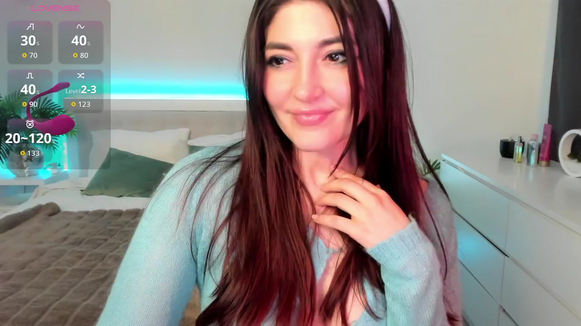 Gallery image thumbnail from Emmy_Emmy's myfreecams stream on, 03/28/2026, 13:22 image 1 of 20