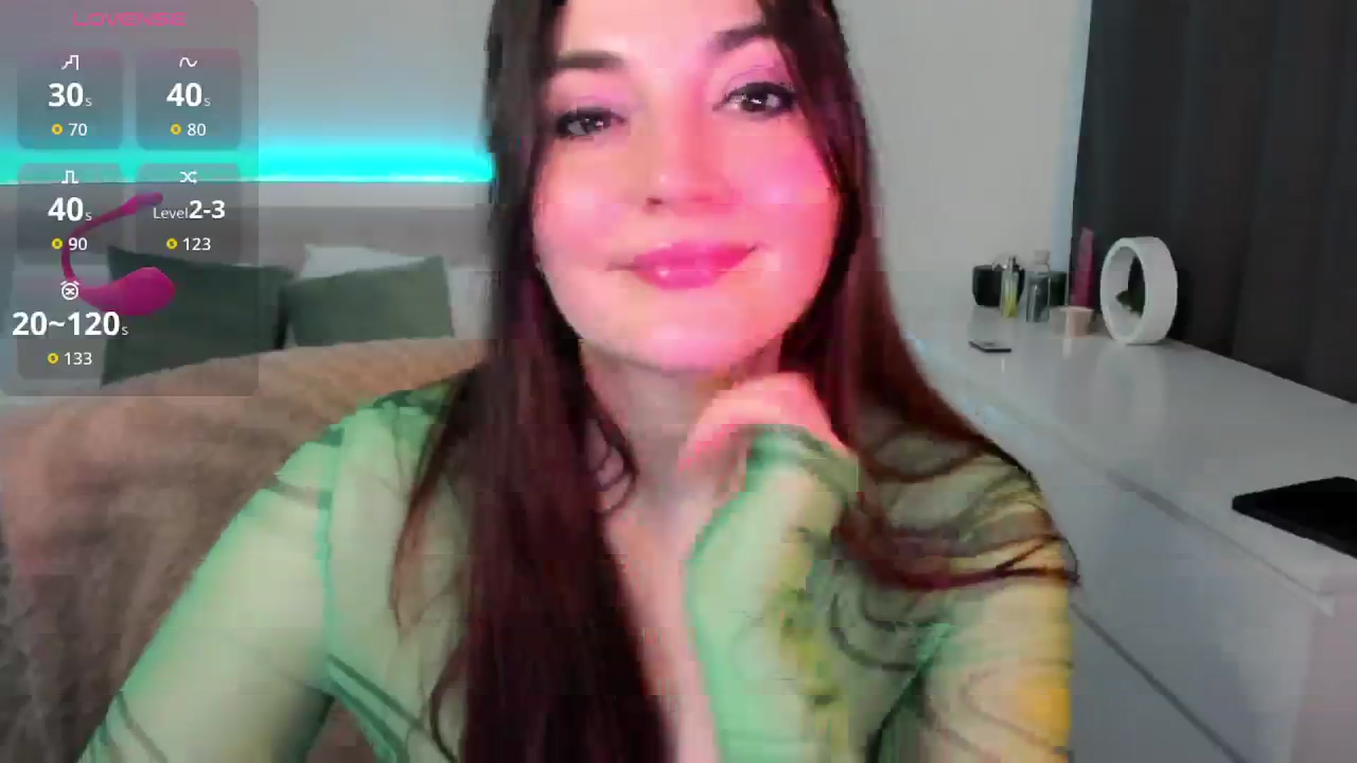 Gallery image thumbnail from Emmy_Emmy's myfreecams stream on, 04/01/2026, 12:25 image 20 of 20