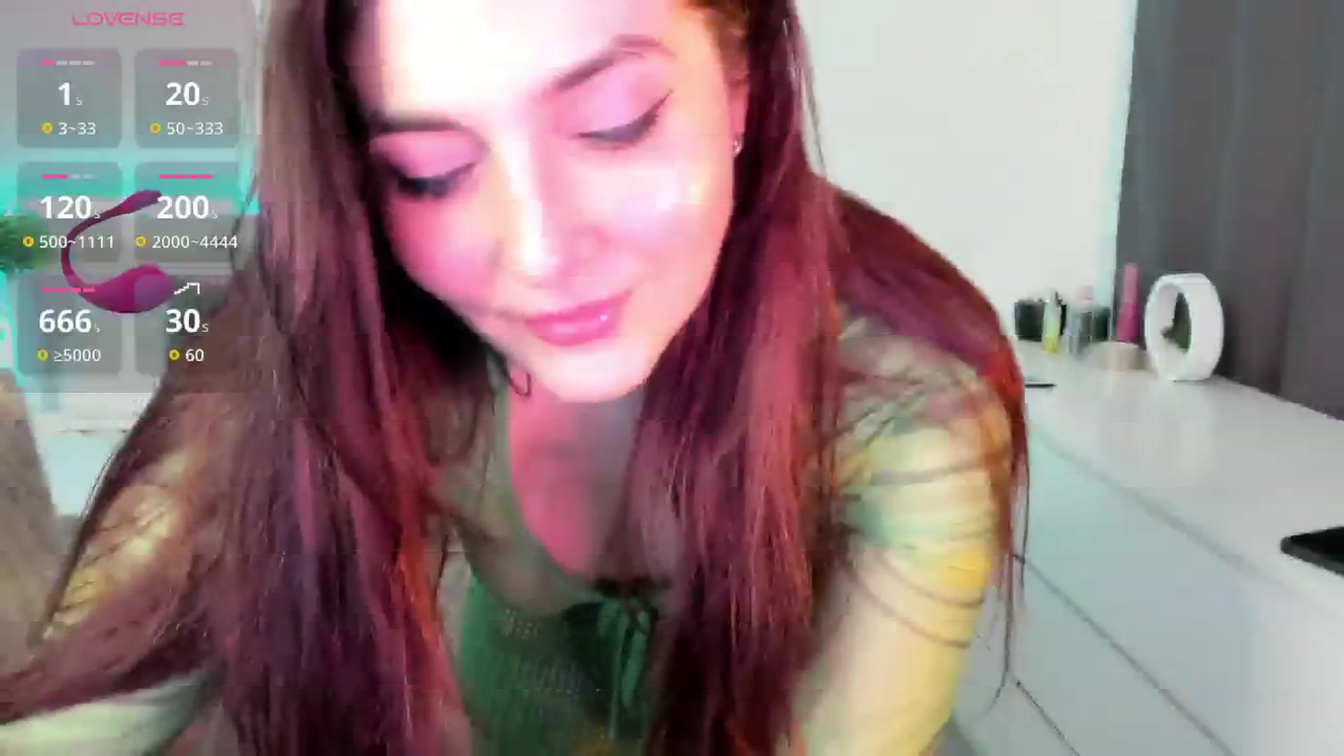 Gallery image thumbnail from Emmy_Emmy's myfreecams stream on, 04/01/2026, 12:25 image 2 of 20