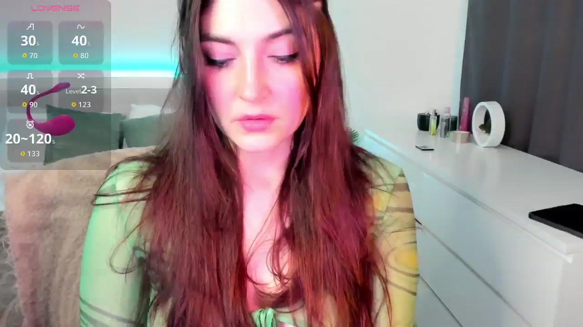 Gallery image thumbnail from Emmy_Emmy's myfreecams stream on, 04/01/2026, 12:25 image 11 of 20
